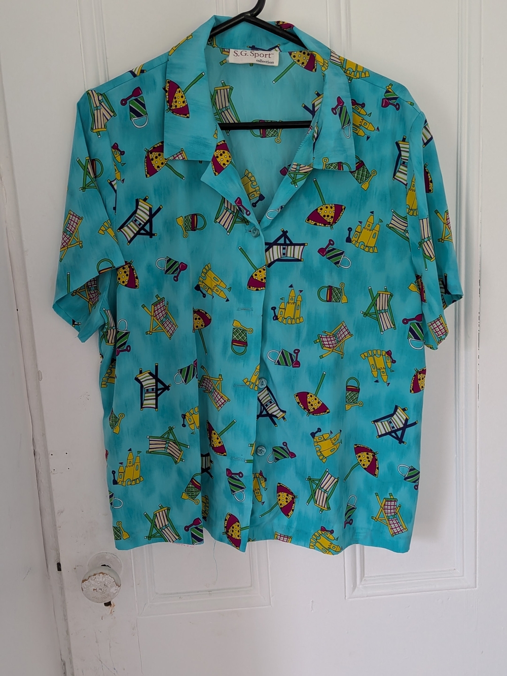 Men’s Turquoise Short-Sleeve Beach Print Button-Down Shirt